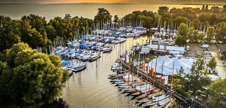 Yacht-Club Langenargen Hafen von oben